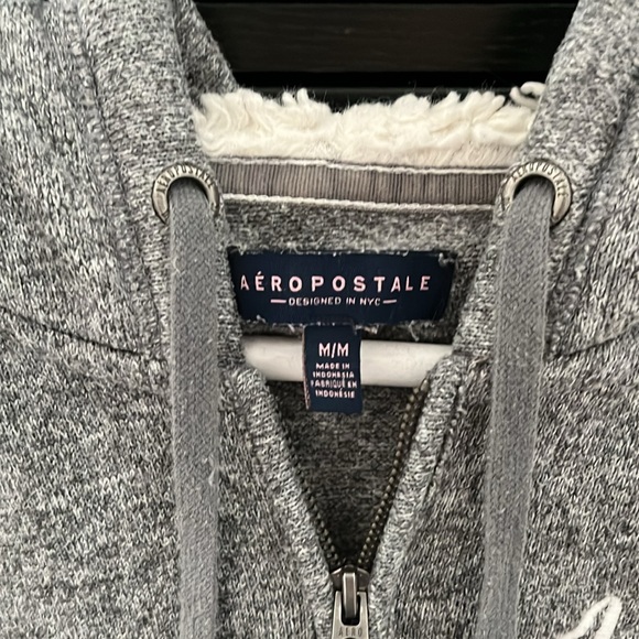 Zipper Sweatshirt - Picture 2 of 5